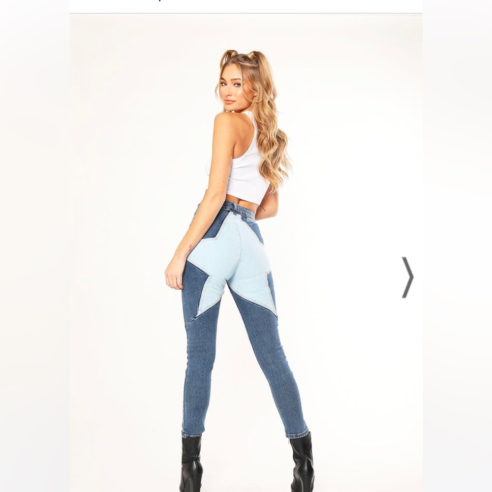 Venus Crops / Stargazer Wash Revice Star Jeans